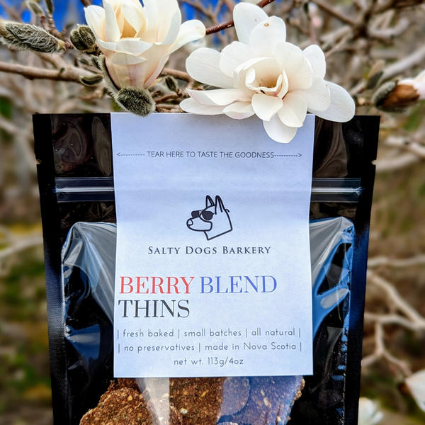 Salty Dogs Barkery Berry Blend Thins