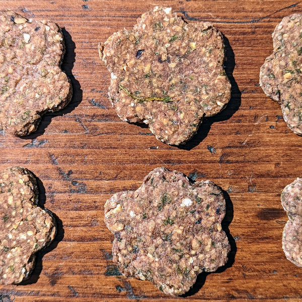 Salty Dogs Barkery Berry Blend Thins